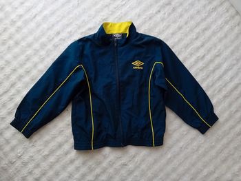 Gilet léger garçon 5/6ans Umbro 💙🖤