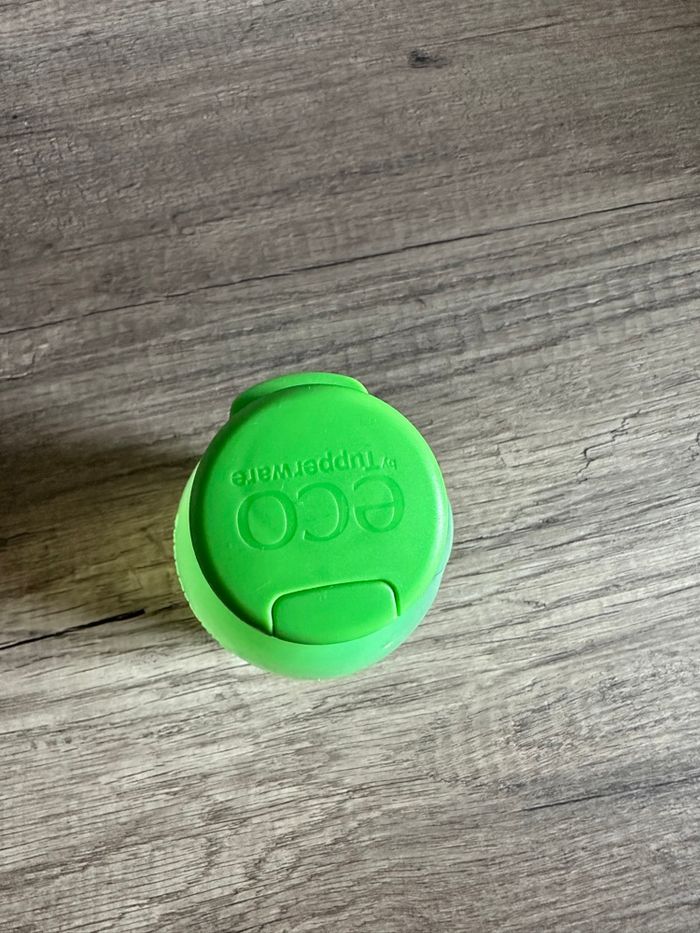 Bouteille Tupperware verte 350ml - photo numéro 4