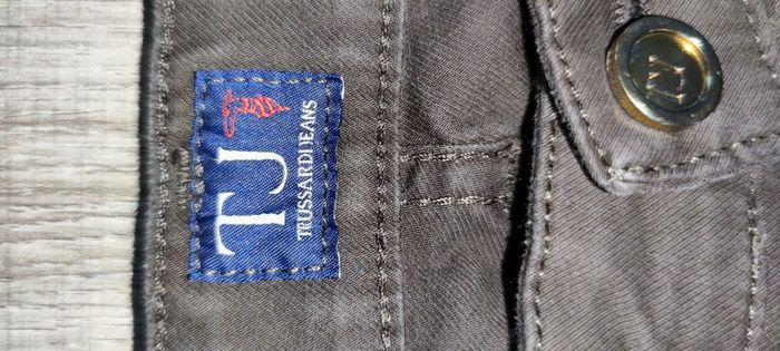 Jean couleur marron taille S marque Trussardi pour femme - Très bon état - photo numéro 5