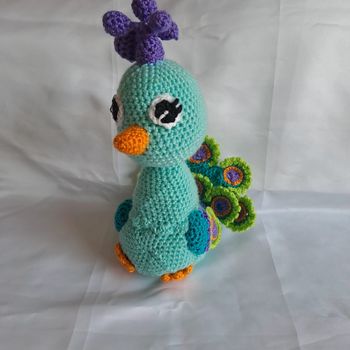 Paon au crochet