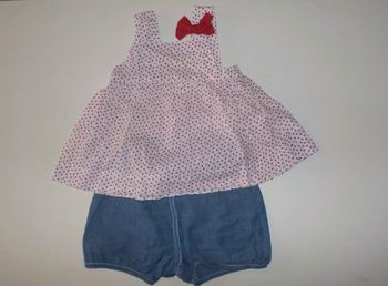 Ensemble taille 6 mois 