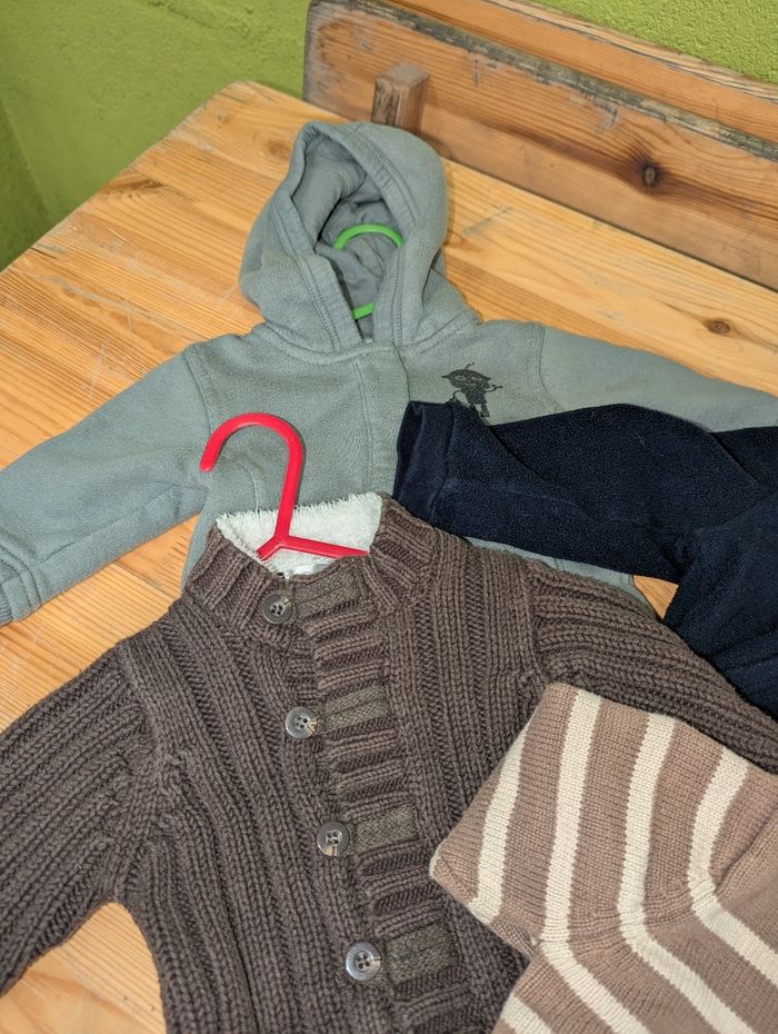 Lot 4 gilets / sweats à zip 6 mois - photo numéro 3