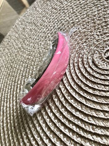 Pince à cheveux neuve