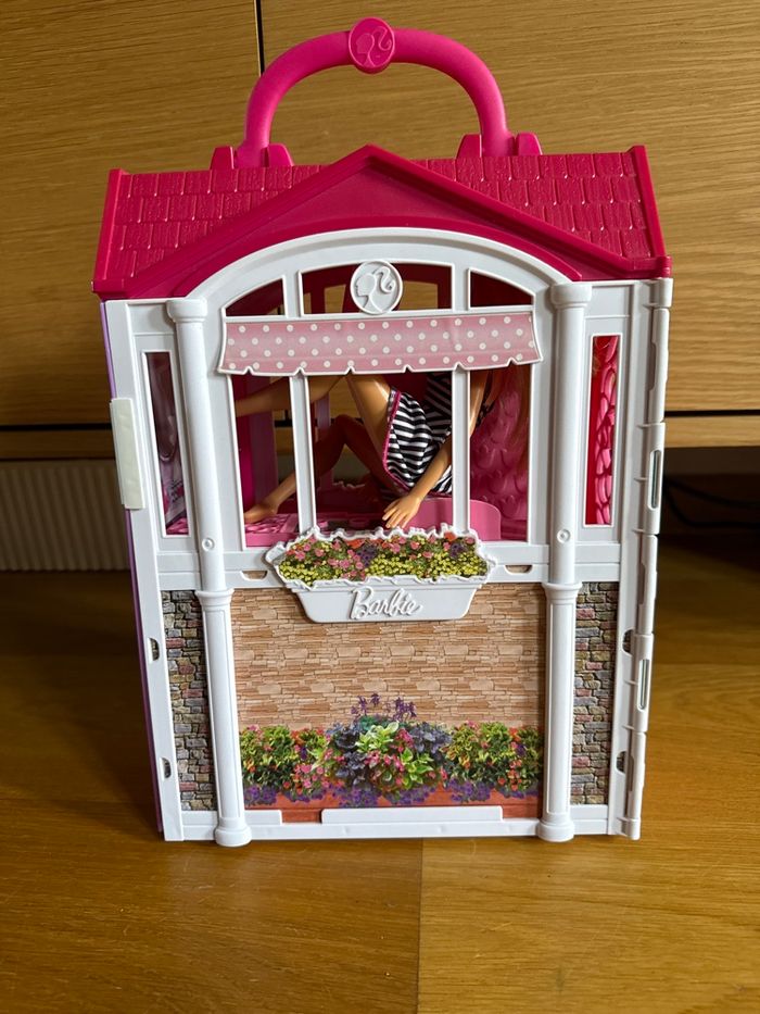 Maison de Barbie à emporter - photo numéro 5