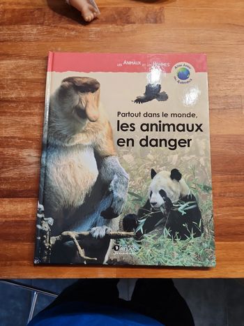 Livre : les animaux et les hommes