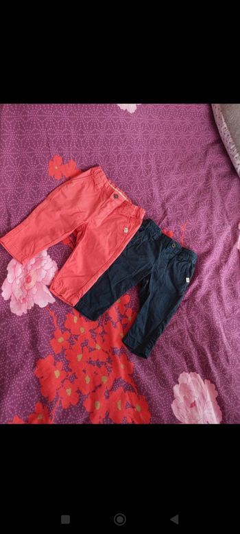 Pantalons H&M tailles 4/6 mois