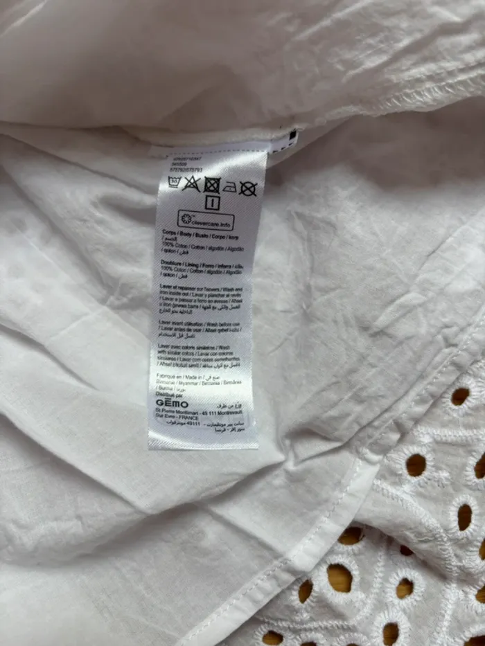 Superbe robe Gemo broderie anglaise 8 ans - photo numéro 9