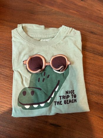 Tee shirt