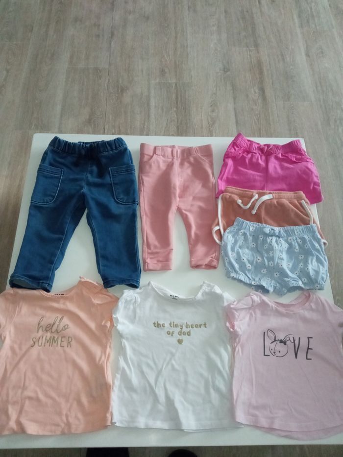 Lots de vêtements fille. - photo numéro 2