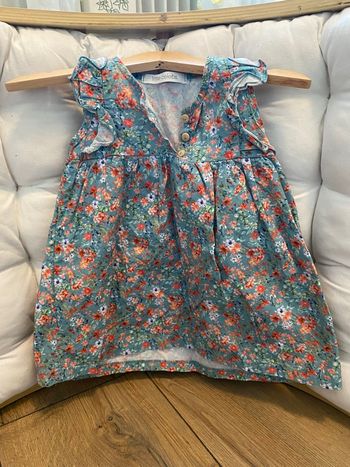 Robe à fleurs légère