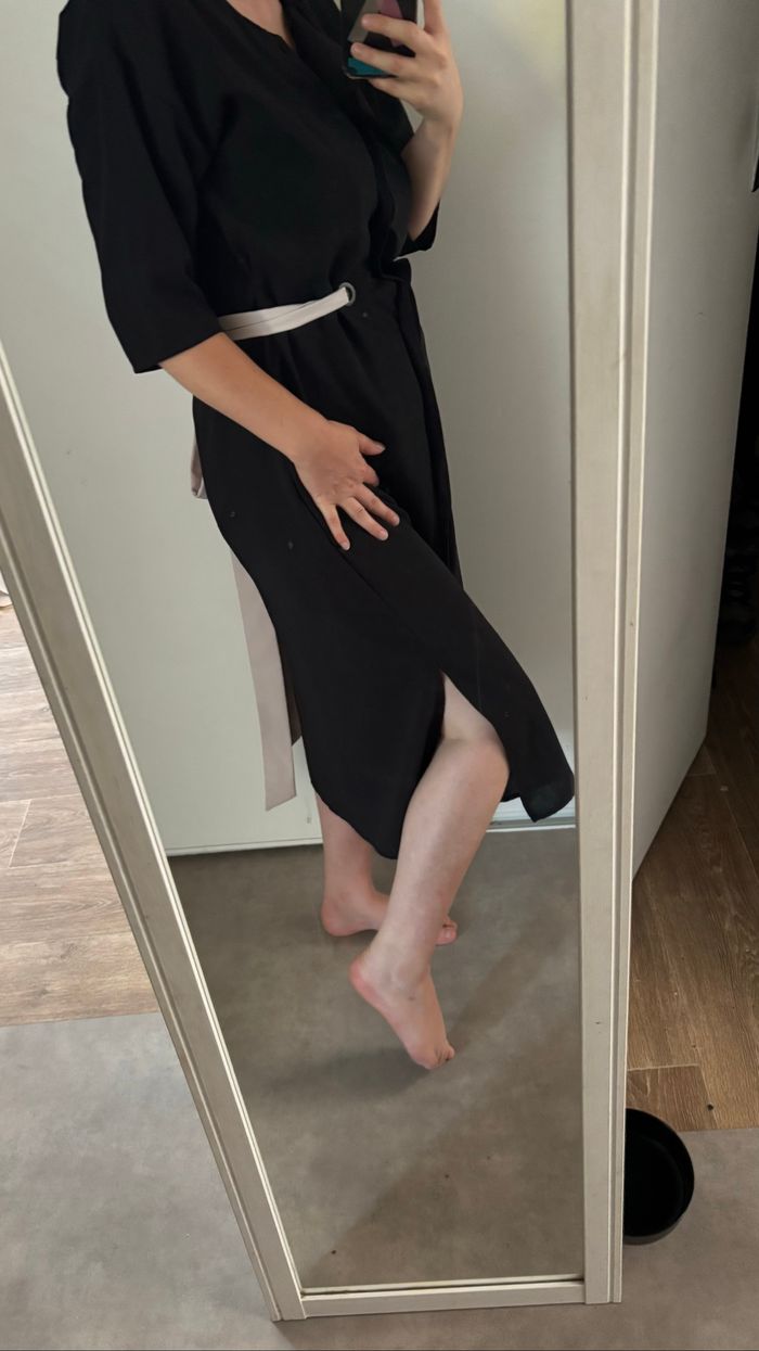 Robe noir Mango , ceinture Blanche , M - photo numéro 2