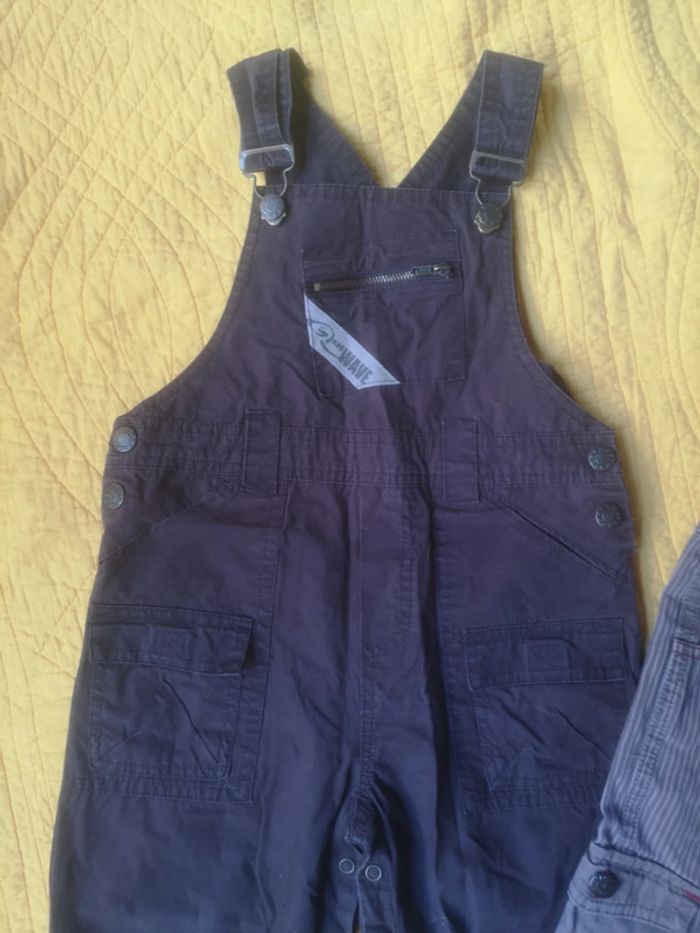 2 salopettes 2 ans - photo numéro 3