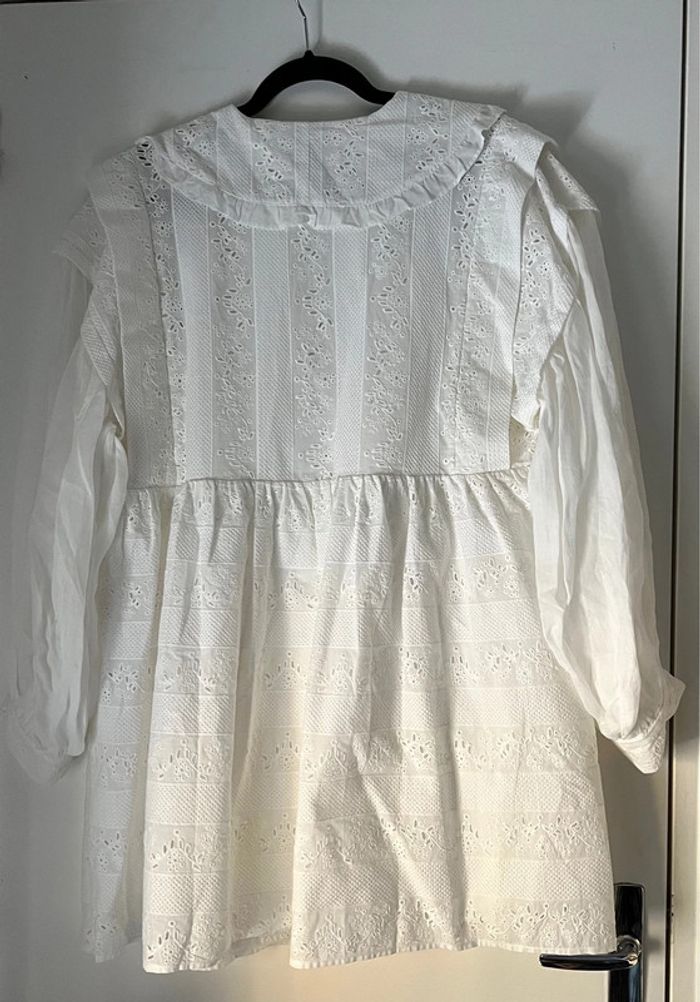 Robe Russa Blanche Brodée Claudie Pierlot Taille 42 - photo numéro 15