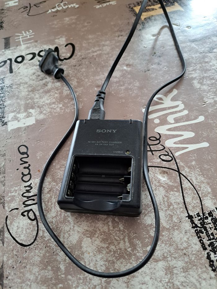 Appareil photo Sony dsc H5 - photo numéro 5