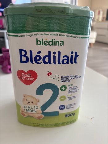 Boîte de lait bébé