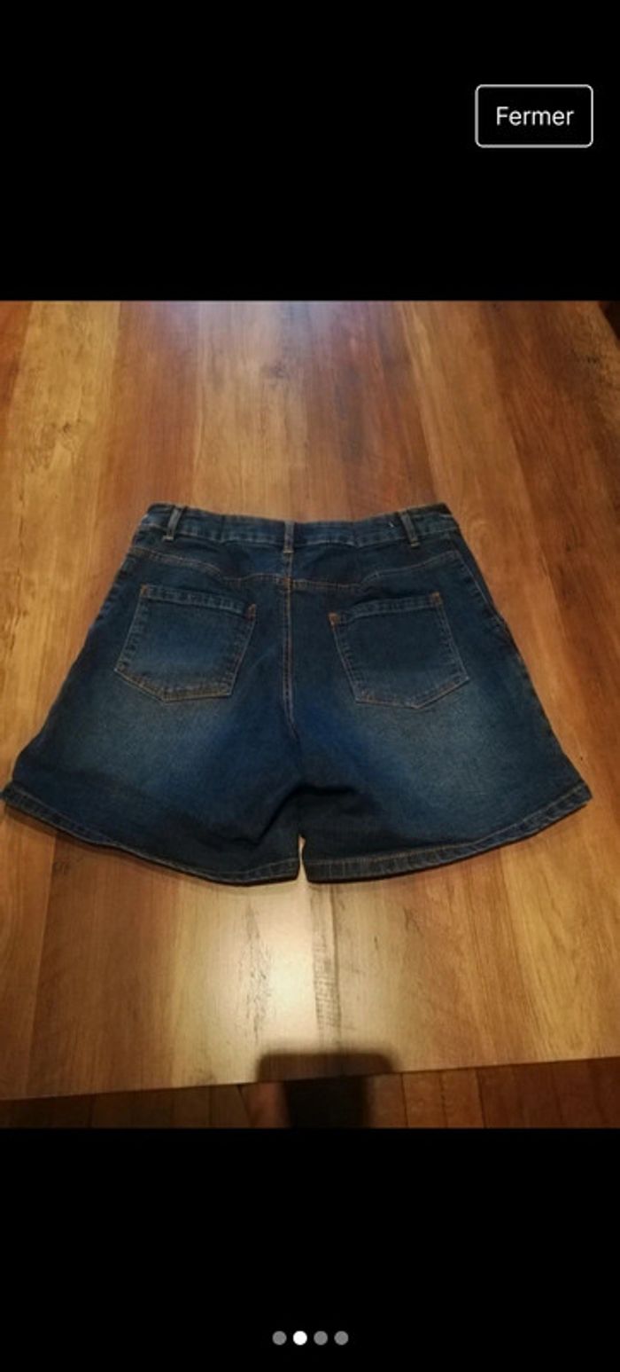Short en jean In Extenso taille 38/40 - photo numéro 2