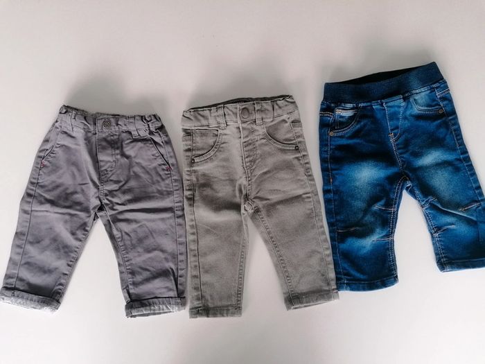 Lot 3 pantalons T 6 mois garçon 👶 - photo numéro 2