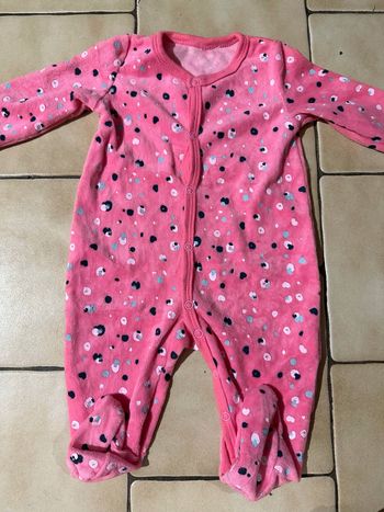 Pyjama bébé taille 6 mois