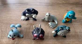 Lot de figurines tomy pokemon vintage