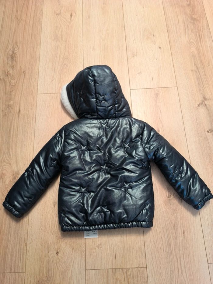 Parka / doudoune fille à capuche brillante bleu marine Lulu Castagnette neuve - Taille 3 ans - photo numéro 2