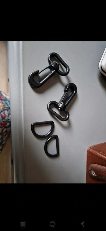 Lot de deux attaches et mousquetons diy sac