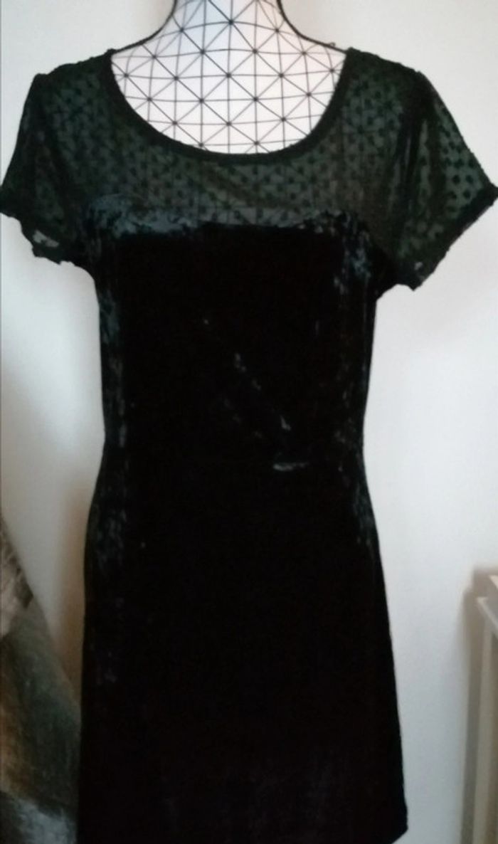 Robe velours et effet dentelle pois - photo numéro 7