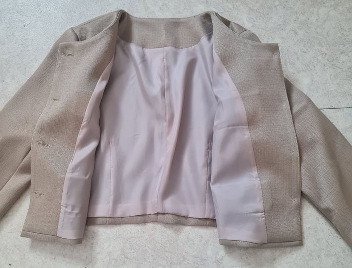 Veste blazer a bouton doré neuf taille xs34 - photo numéro 5