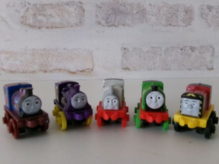Mini locomotives / trains Thomas et ses amis (46)