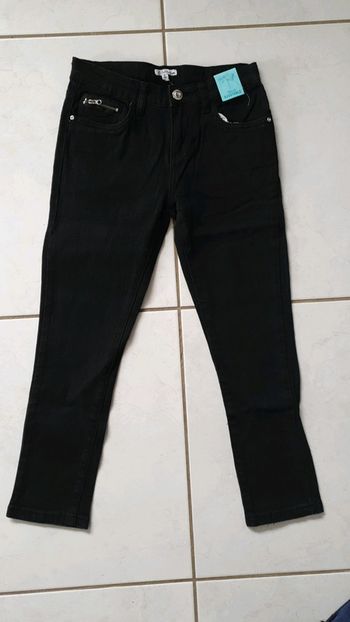 Jean fille noir 8 ans Neuf CHLA2