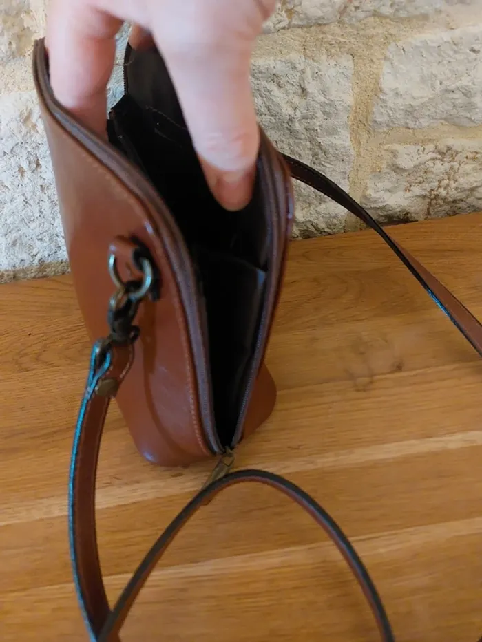 Petit sac bandoullière en cuir - photo numéro 5