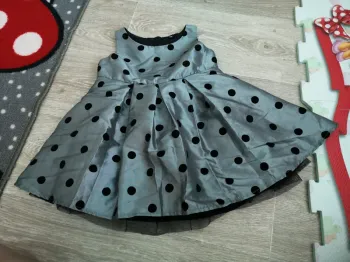 Robe a pois