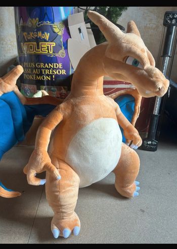Peluche Pokémon Dracaufeu Maxi