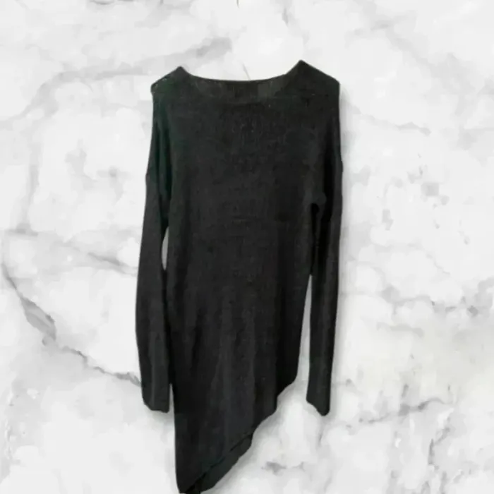 Pull asymétrique noir Amisu T.34 - photo numéro 2