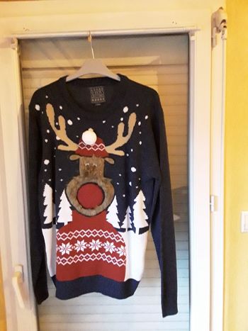 Vends pull de noël  homme