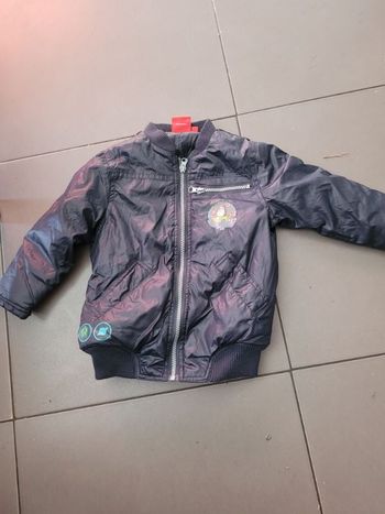 Blouson buzz l éclair taille 2 ans