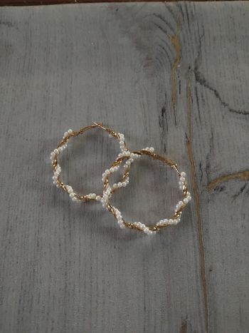 Boucles d'oreilles neuves