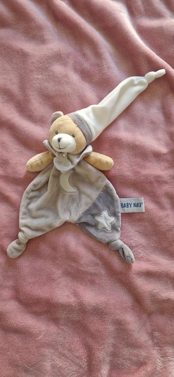 Doudou luminescent Baby Nat