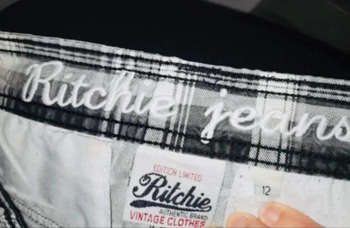 Ensemble T.12 ans Celebrty Icons Ritchie - photo numéro 3