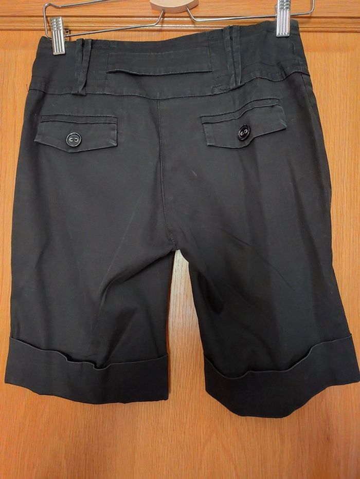 Short noir - photo numéro 2