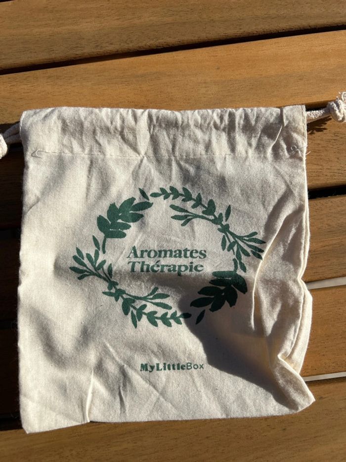 Pochette « aromate thérapie » neuve My Little box - photo numéro 3