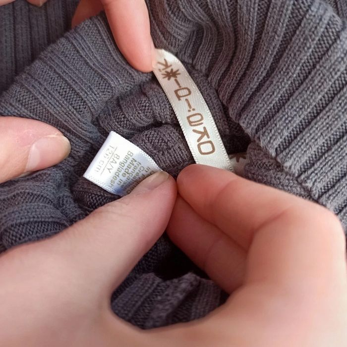 2 pulls côtelé a col montant rose clair et gris foncé Okaïdi 8 ans - photo numéro 5