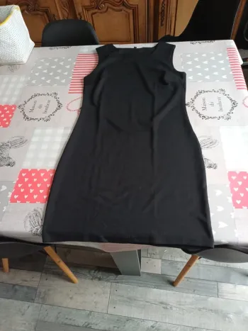 Robe noir