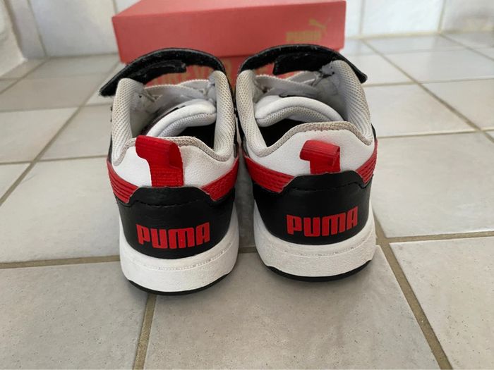 Baskets noires rouges et blanches Puma 22 - photo numéro 6