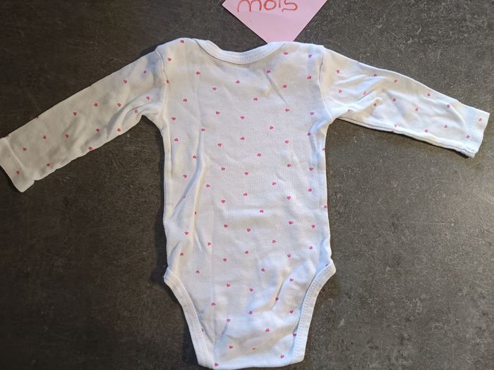 Body coeurs 9 mois - photo numéro 3