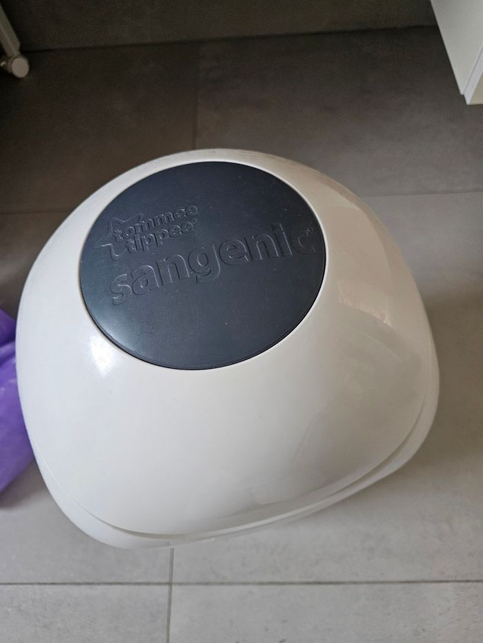 Poubelle Sangenic Tommee Tippee - photo numéro 3