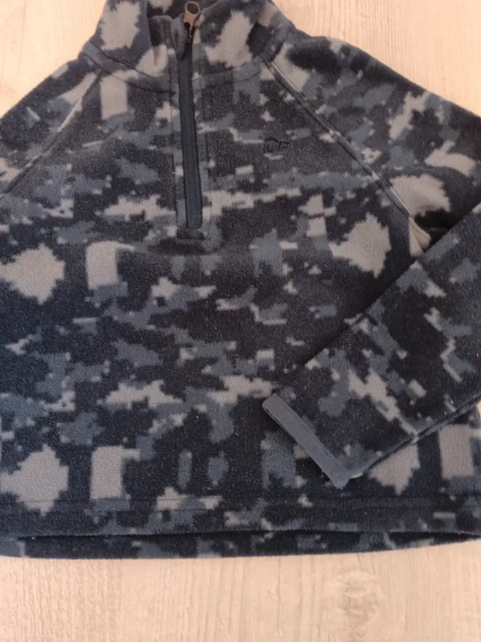 Pull polaire 2 ans - photo numéro 2