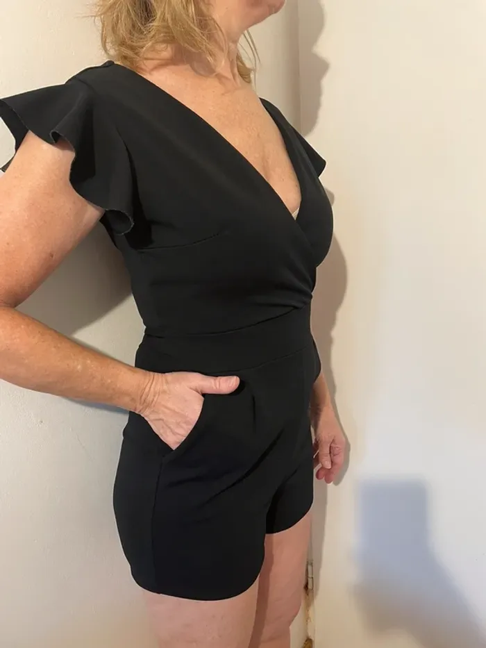Combinaison short noire - photo numéro 2