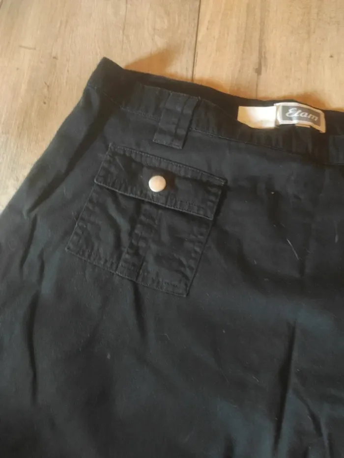 Jupe. Short Etam taille 34 36 - photo numéro 3