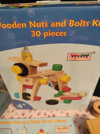 Jeu de montage en bois 30 pièces-  Toys of Wood Oxford