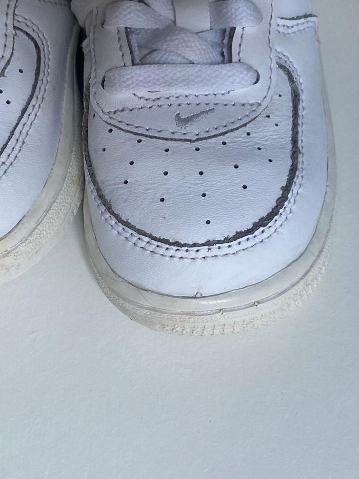 Nike Air Force 1 enfant blanches – taille 25 – bon état - photo numéro 9